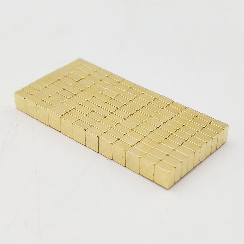 Gold-Coated-Ndogo-Neodymium-Magnet-6