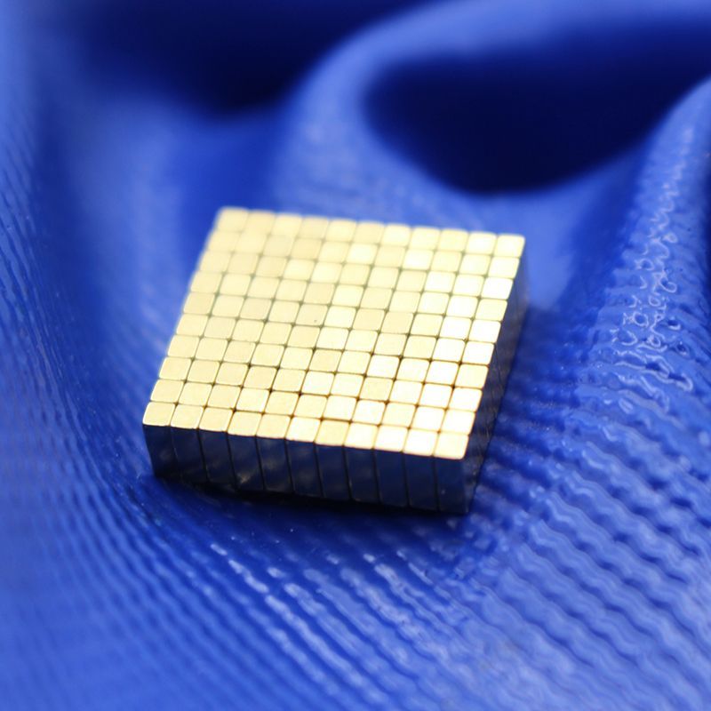 Gold-Coated-Small-Neodym-Magnet-7