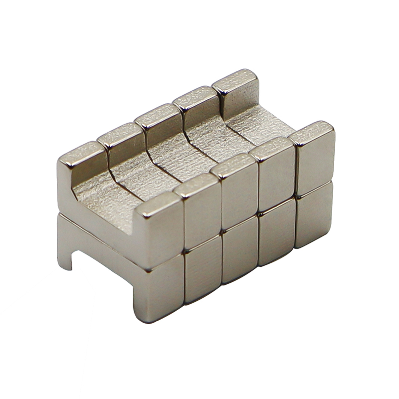 Irregular-shaped-magnet-6