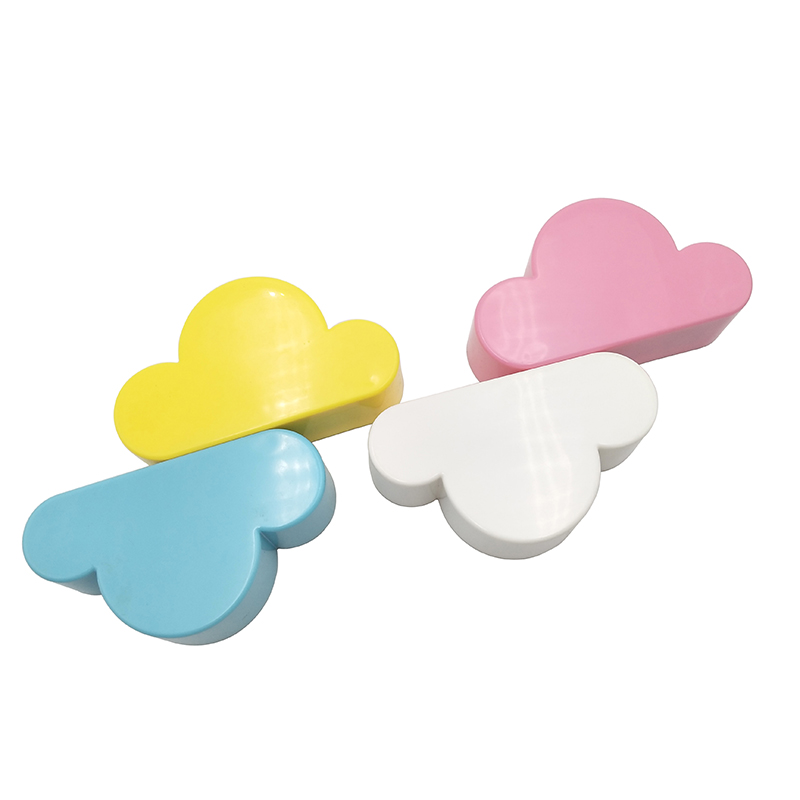 Magnetic-Plastic-Cloud-Shape-Key-Holder-7