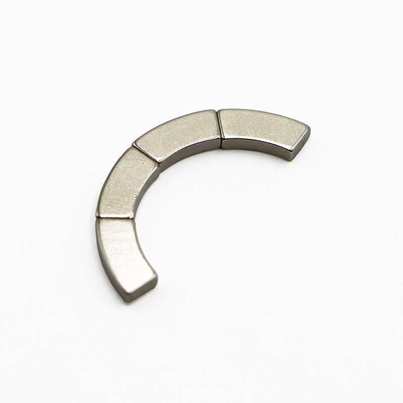 R15-arc-neodymium-magnet-6